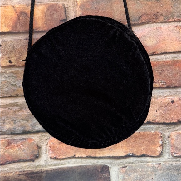 Vintage Black Velvet Embroidered Purse - Picture 2 of 2